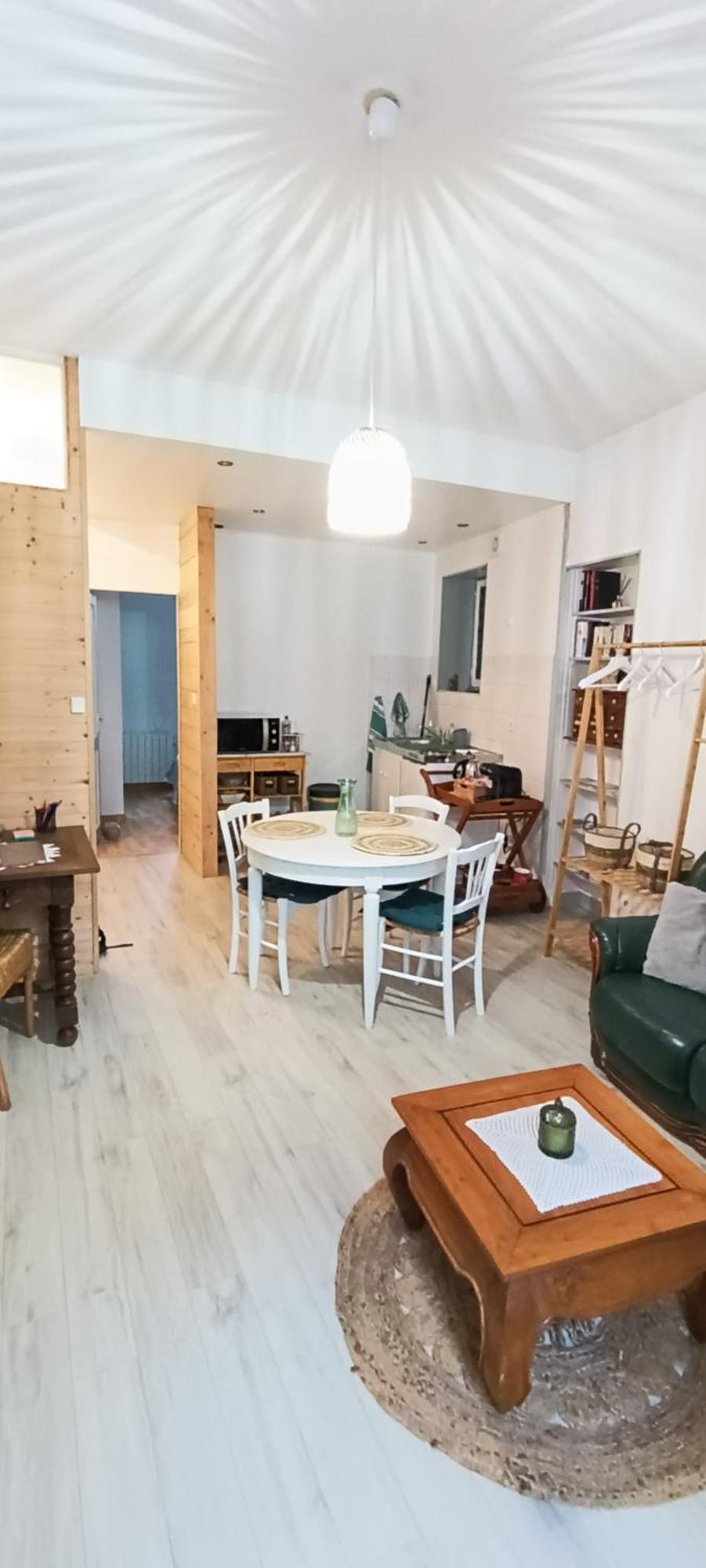Appartement Cosy A 2 Pas Des Rues Pietonnes Chalon-sur-Saone Exterior photo